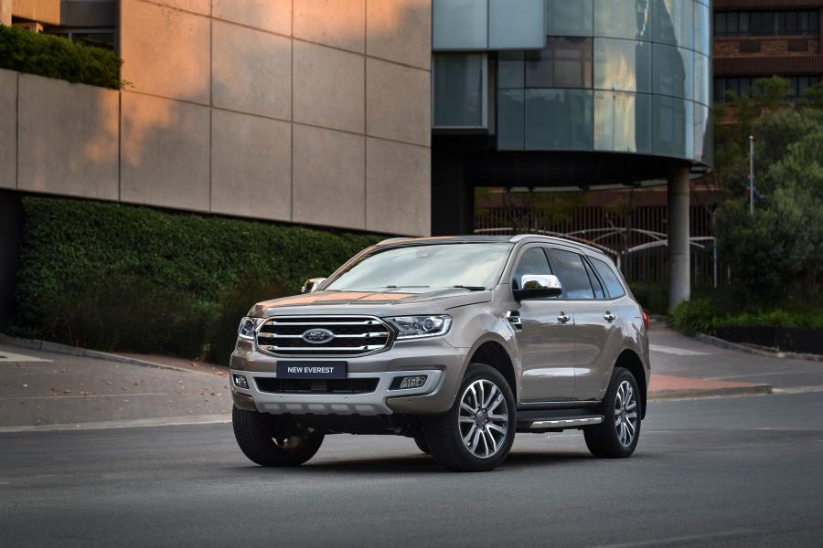  Ford Everest Limited 2019 года  (ZA) (фото 2 из 40)